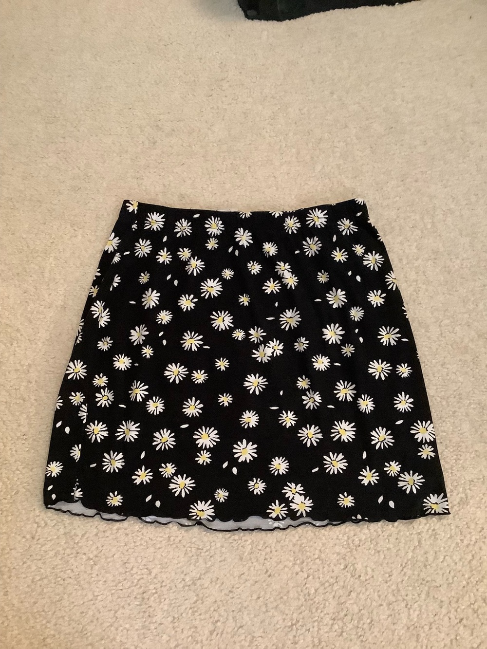 No Boundaries Black Yellow Sunflower Mini Skirt Ruffle Hem Size Large 11-13 y2k